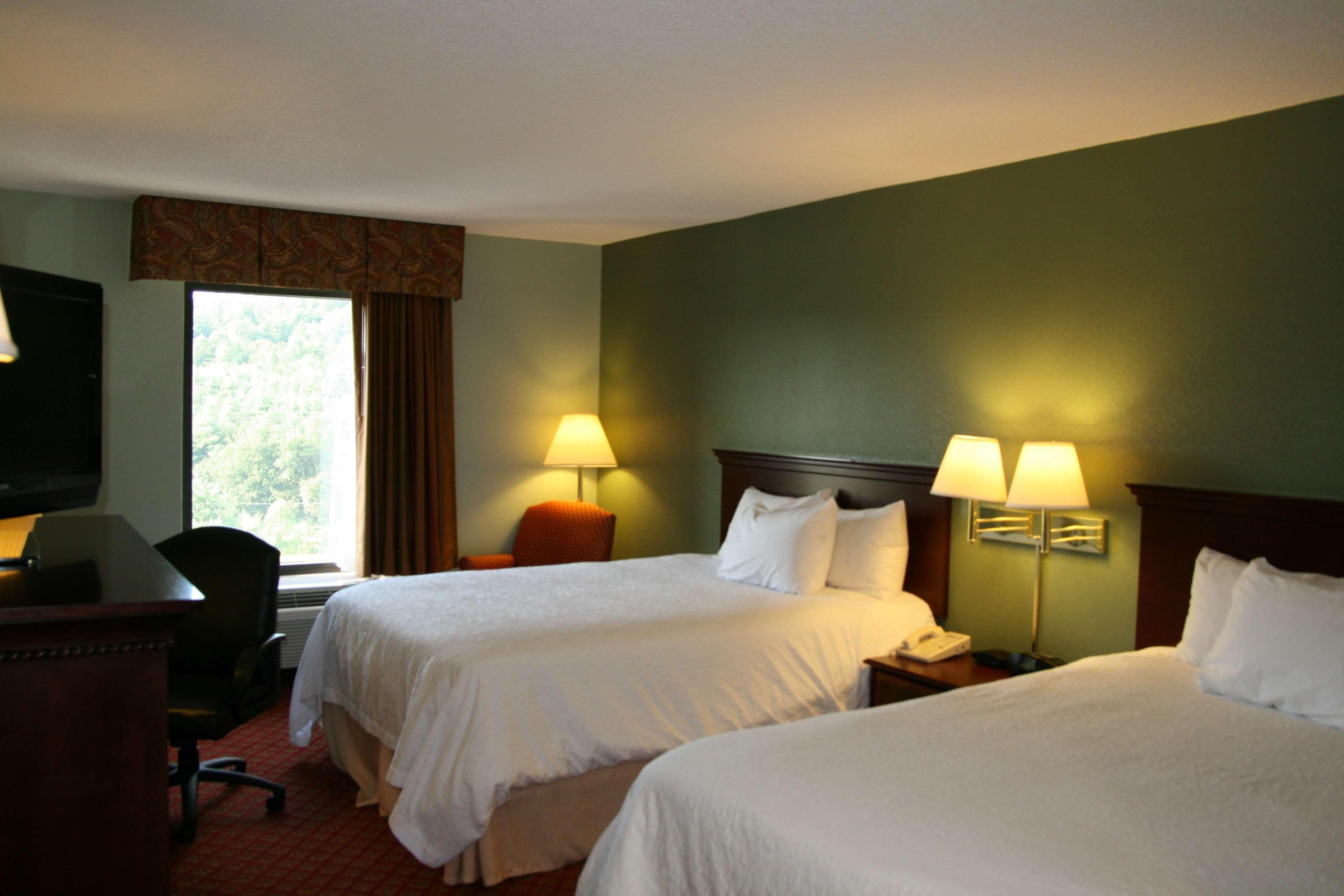 Hampton Inn - Hillsville Extérieur photo