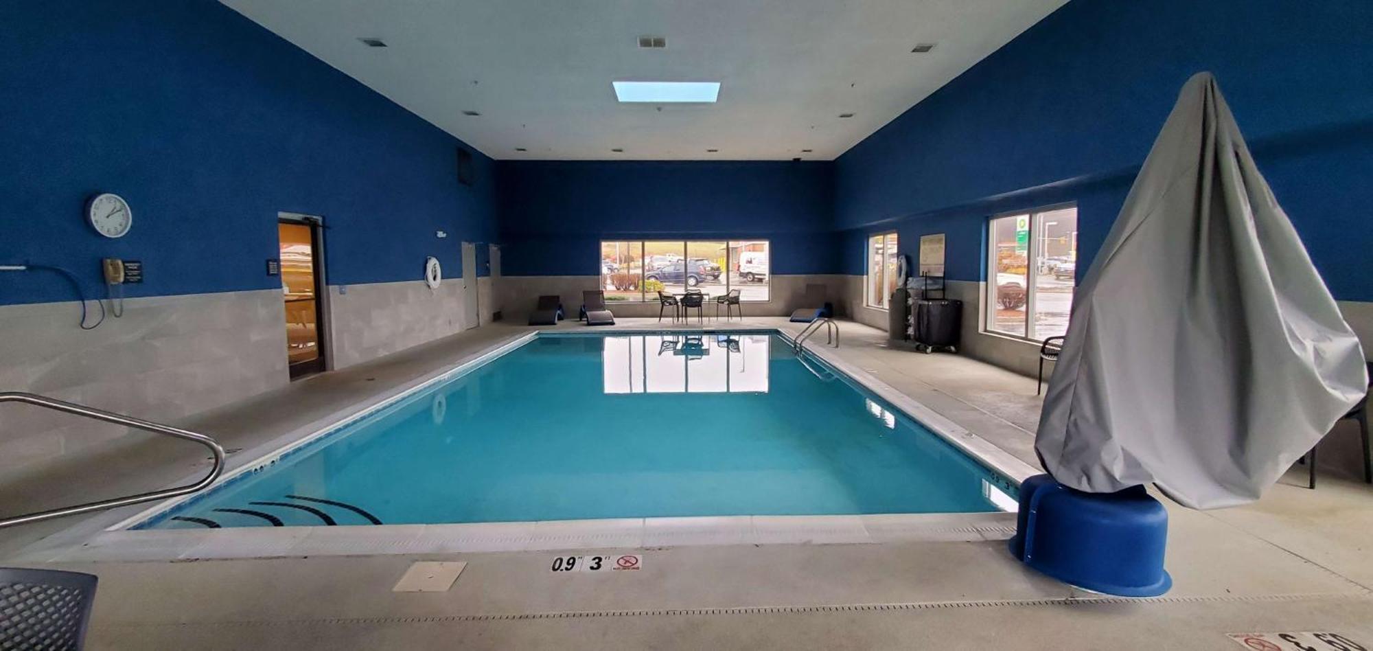 Hampton Inn - Hillsville Extérieur photo