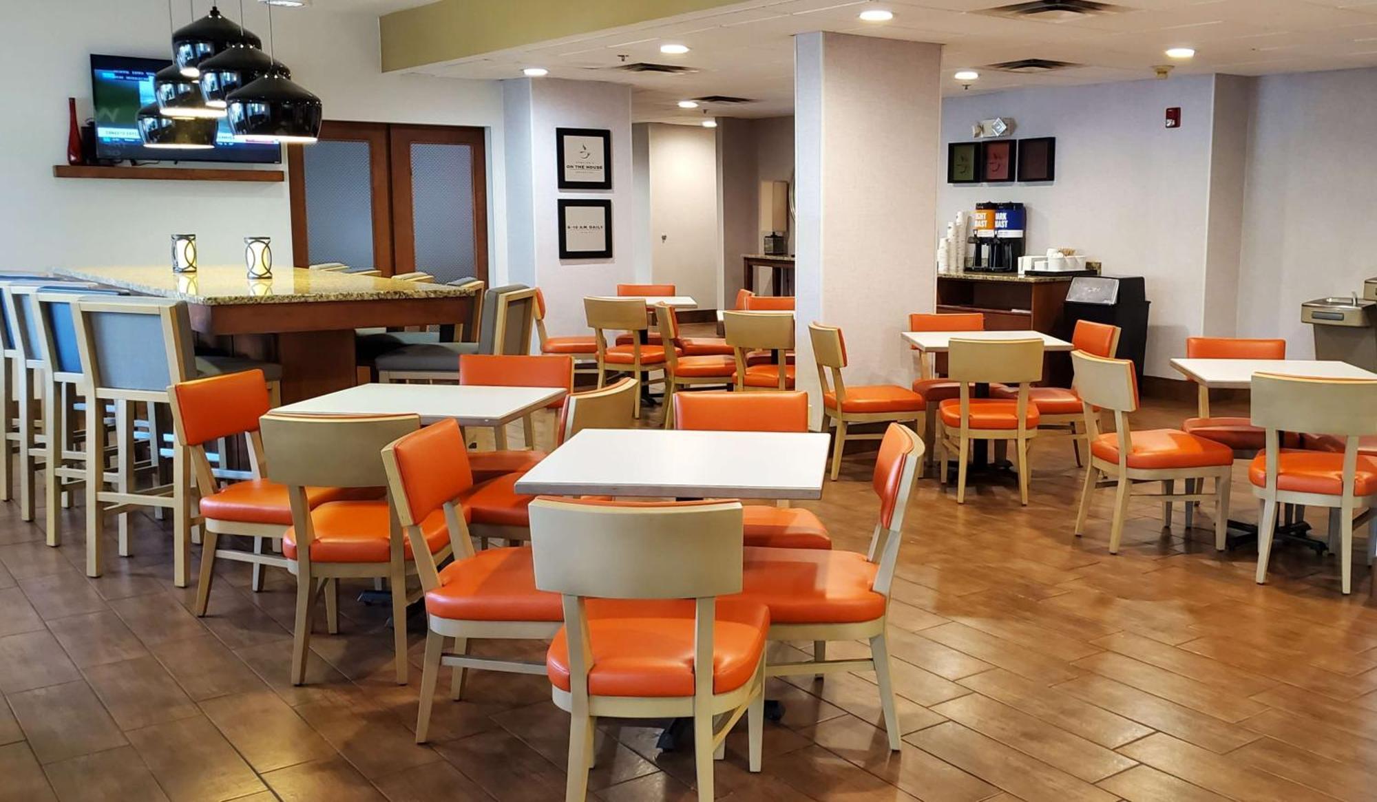 Hampton Inn - Hillsville Extérieur photo